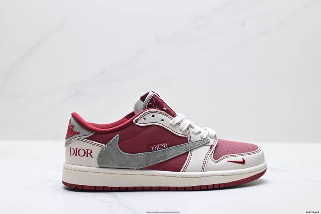公司级Nike Air Jordan 1 X Travis Scott Aj1倒勾 乔一倒钩 ‘Diy’定制 耐克 低帮文化篮球鞋 完美品质出货 细节如图所示