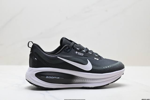 公司级Nike Vomero 18 Gtx 耐克 舒适减震防滑 低帮跑步鞋 全掌Reactx泡绵中底 前掌和后跟还配备了Air Zoom气垫单元 据说跑起来更快