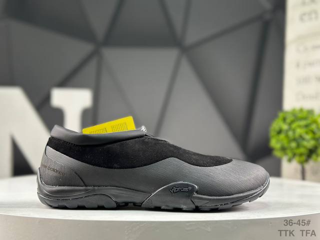 新百伦 New Balance Mt10系列 薄系扁鞋风赤足生活休闲鞋 Mt10Tds 鞋底采用Vibram橡胶大底，赋予卓越的抓地力，适合多种地形穿着。中底采