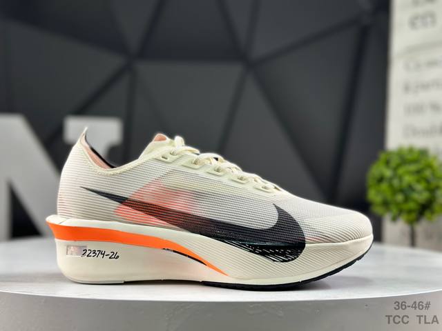 耐克 Nk Zoom Vaporfly Next 4% 舒适百搭透气回弹低帮短跑马拉松跑步鞋 采用精致醒目设计，精准诠释雅各布 因格布里格森的风格，聚焦他的核心