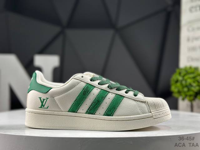 福利特价 阿迪达斯 Adidas Originals Gazelle Indoor 贝壳头 三叶草休闲防滑耐磨低帮板鞋 鞋头出色设计 塑就出众贴合感 稳固的后跟
