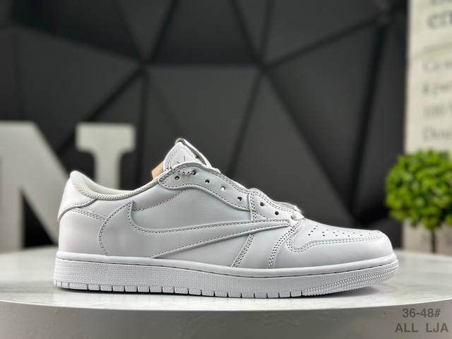 公司级带半码 耐克 Nike Air Jordan 1 X Travis Scott Aj1倒勾 乔一倒钩 耐克 低帮文化篮球鞋 货号:Td1228-111 尺