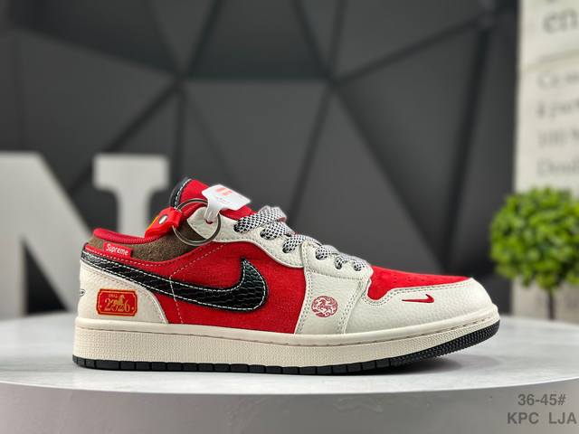 耐克 Nike Air Jordan 1 Low Aj1乔1 马年限定 倒勾低帮潮流缓运动休闲板鞋。Aj1 低帮拼接 完美版型真头层牛皮# 内置缓震气垫 原鞋开