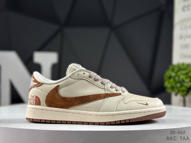福利特价 真标 耐克 Nike Air Jordan 1 X Travis Scott Aj1倒勾 乔一倒钩 ‘Diy’定制 耐克 低帮文化篮球鞋 货号:Ds2