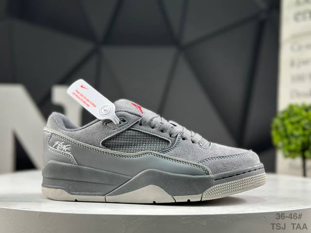 Air Jordan 4 Retro Flight Court 低帮 Aj4 乔丹4代 Aj4 乔4 低邦 黑色 乔丹篮球鞋系列 鞋身整体以黑色磨砂打造，搭配侧