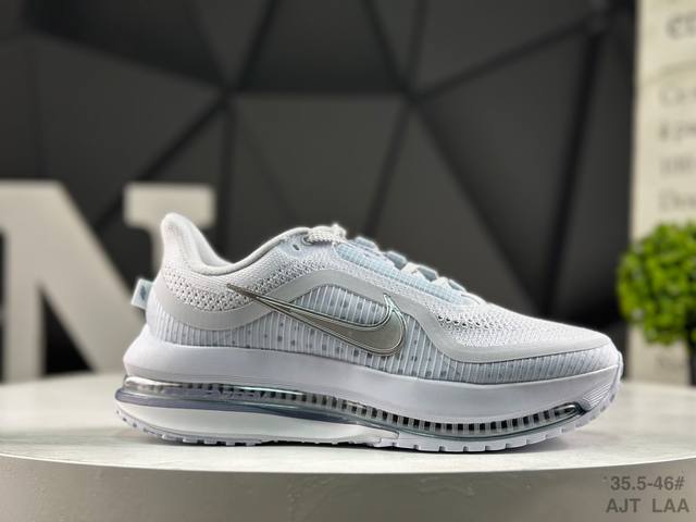 耐克 2025年跑鞋王者降临，耐克 推出的超级飞马 Nike pegasus premium 全掌气垫 纤维气柱网面跑步鞋 中底三明治结构，Zoomx+Zoom