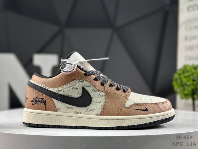 耐克 Nike Air Jordan 1 Low Aj1乔1 倒勾低帮潮流缓运动休闲板鞋。Aj1 低帮拼接 完美版型真头层牛皮# 内置缓震气垫 原鞋开模 拒绝公