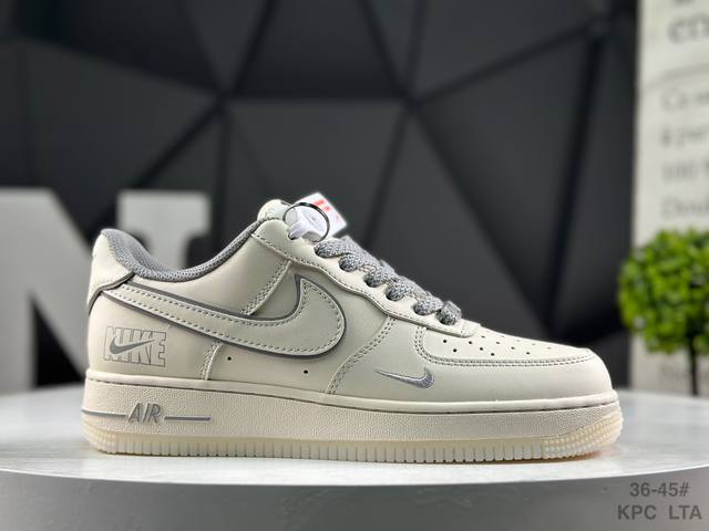 公司级 耐克 Nike Air Force 1'07 Low 空军一号低帮休闲板鞋 马年限定 货号：Sm6668 133 #定制皮料 定制鞋盒 原楦原纸板 纯正