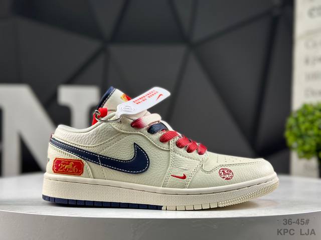 耐克 Nike Air Jordan 1 Low Aj1乔1 马年限定 倒勾低帮潮流缓运动休闲板鞋。Aj1 低帮拼接 完美版型真头层牛皮# 内置缓震气垫 原鞋开