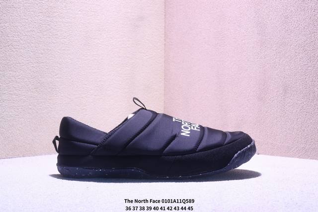 公司级The North Face Nse北面一脚蹬懒人雪地靴低帮棉鞋 Nse Low 是一款风格前卫且超级舒适的懒人鞋，采用再生 pet 防撕裂鞋面和坚固的外