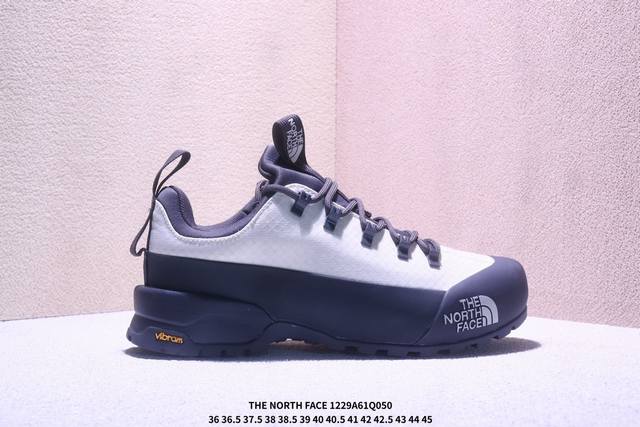 公司级北面The North Face Glenclyffe Low 舒适耐用防滑支撑 低帮休闲跑步鞋 鞋底采用Vibram黄金大底 专门为鞋底设计的橡胶以出色