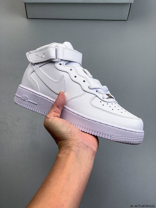 二层真标！耐克Nike Air Force 1 Mid 空军一号中帮经典百搭休闲板鞋 1207101X22