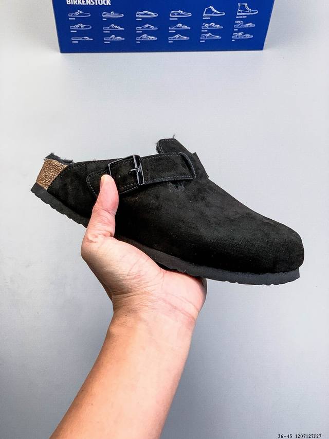 德国百年知名鞋履品牌 博肯Birkenstock Zurich系列 黑色反绒 牛皮绒面革 双扣时尚凉拖 勃肯半拖凉鞋系列 亲肤透气的人造革，搭配可调节鞋扣提升穿