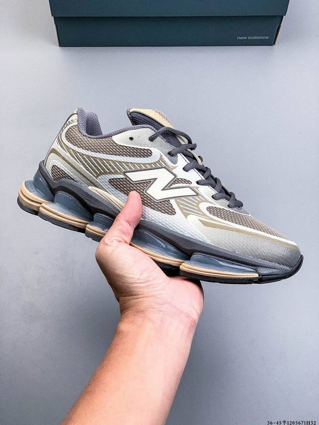 新百伦 New Balance Nb U2000Ea 运动跑步鞋。此复刻经典鞋款，加入当下大热的户外元素，以曾经篮球鞋款型式样加以打造鞋款造型。编织鞋带以及加强