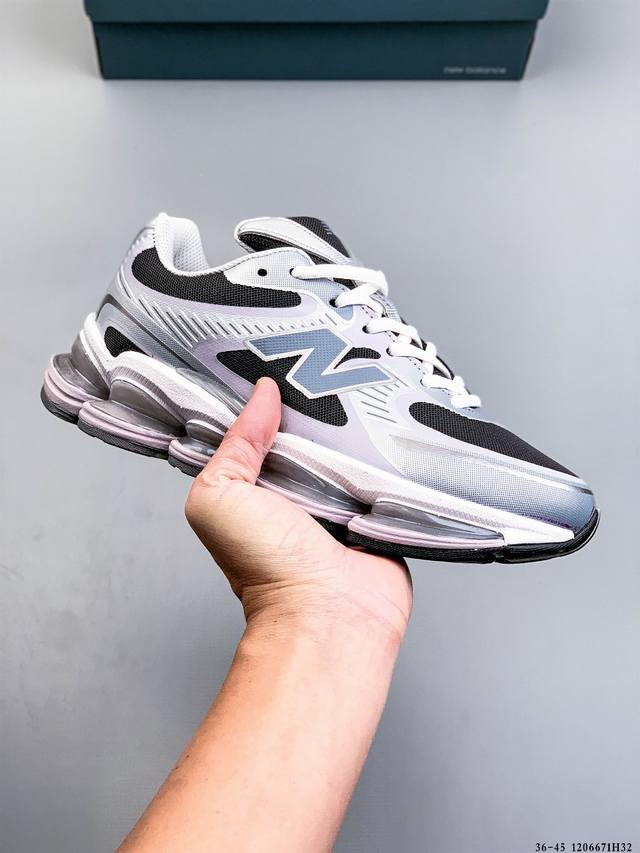 新百伦 New Balance Nb U2000Ea 运动跑步鞋。此复刻经典鞋款，加入当下大热的户外元素，以曾经篮球鞋款型式样加以打造鞋款造型。编织鞋带以及加强