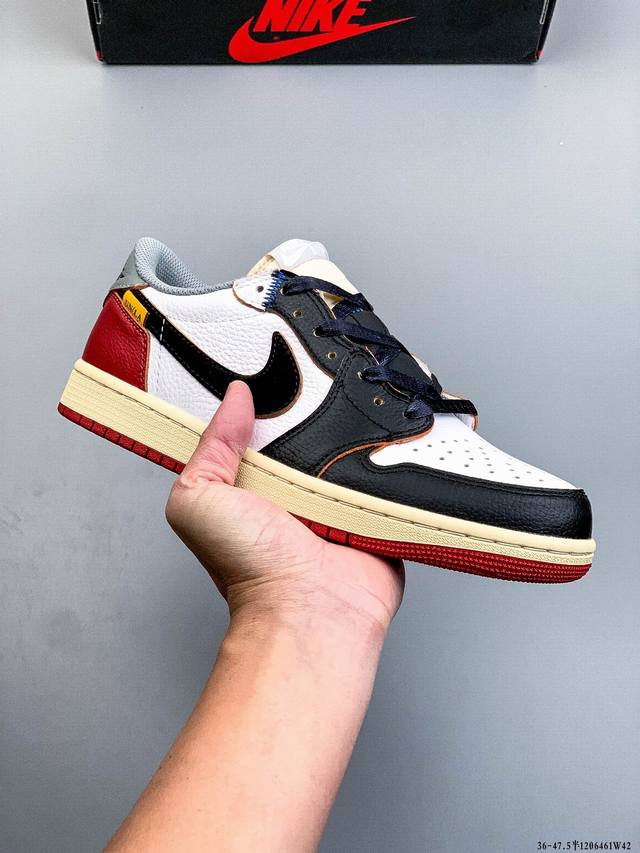 耐克Nike Air Jordan 1 Low Aj1乔1 低帮潮流缓运动休闲板鞋。Aj1 低帮拼接 完美版型真头层牛皮# 内置缓震气垫 原鞋开模 拒绝公底 购