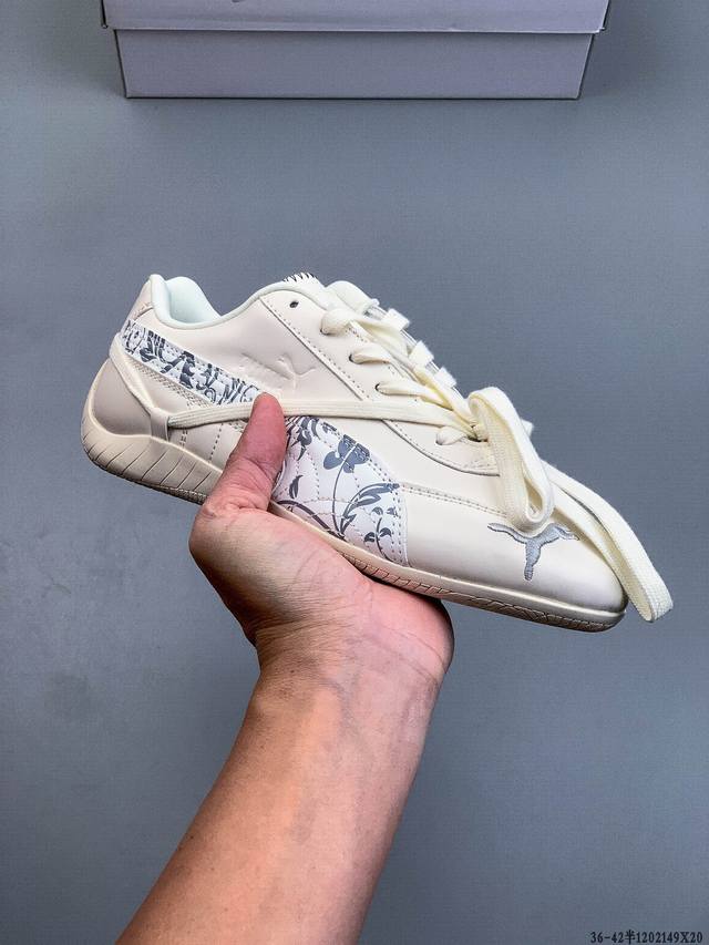 puma Speedcat The Open Yy彪马 防滑耐磨时尚运动休闲鞋 支持侧踏时的踏步工作 即使在健身房等使用环境中也能确保透气性 像吸盘一样的设计是