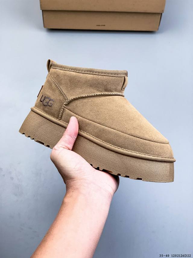 Ugg 秋冬加绒保暖经典舒适时尚休闲鞋 广州外贸大厂生产鞋头到鞋垫真羊皮毛一体独立外盒包装芯片带防水工艺区别市面任何版本 独立原版开发大底羊绒鞋垫冬季保暖外出家