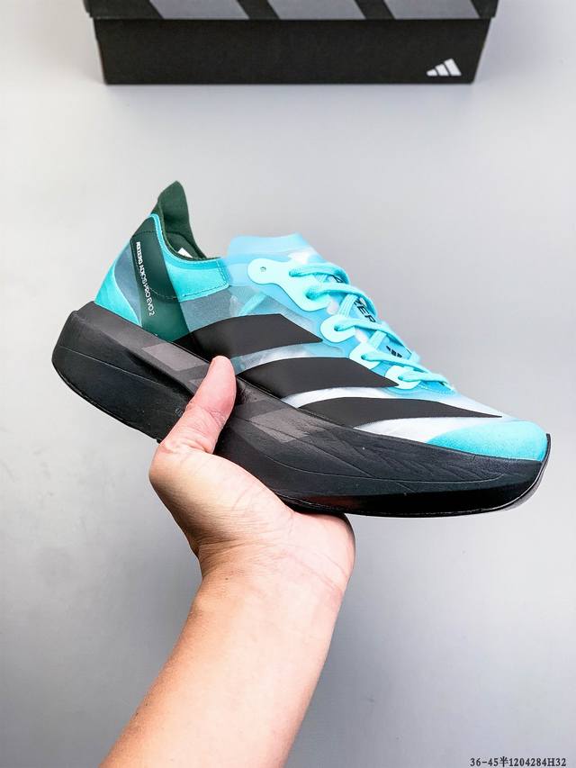 公司级 Adidas Adizero pro Evo 2 阿迪达斯 舒适百搭防滑耐磨 低帮 休闲跑步鞋 中底配置方面搭载全掌Lightstrike pro 鞋面