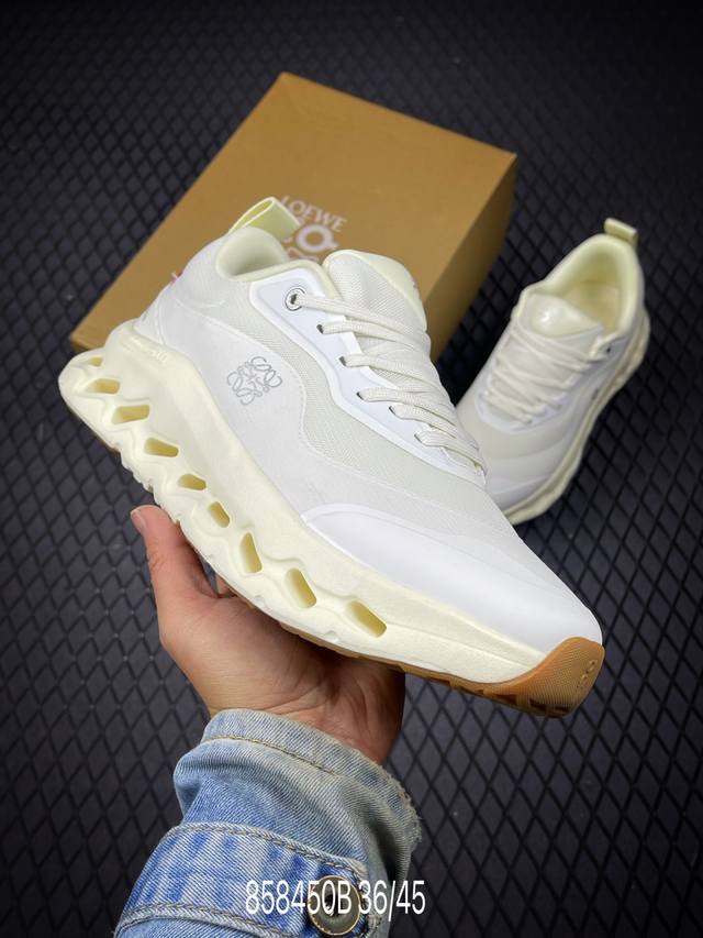 B On昂跑 Loewe 系列低帮轻量舒适多功能休闲运动鞋 采用工程飞织网布组合再生聚酯纤维鞋面材质搭载独家隐藏速度中板 镂空Cloudtec科技 泡棉缓震中底