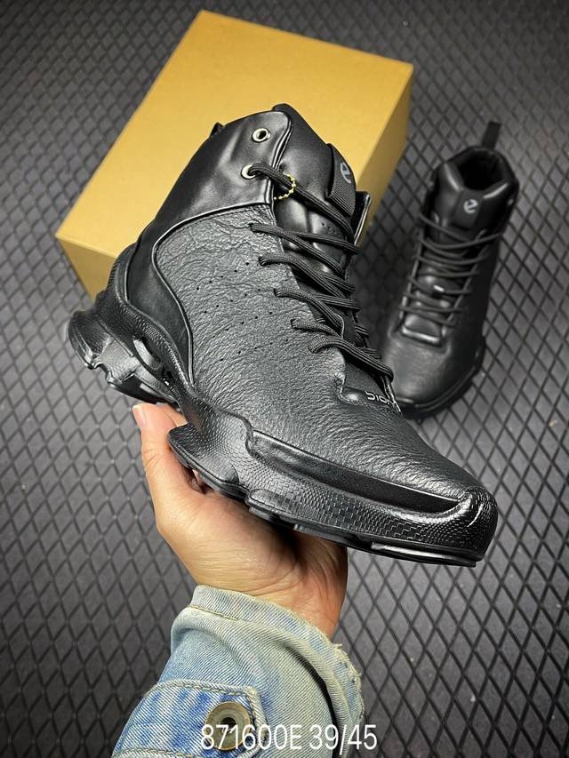 E 2025Ss秋冬新款天猫同款Ecco 爱步 15周年高帮经典Biom 经典和现代工艺品质融合 精选进口意大利小牛皮面料 百搭休闲老爹鞋 舒适性相当不错 版型