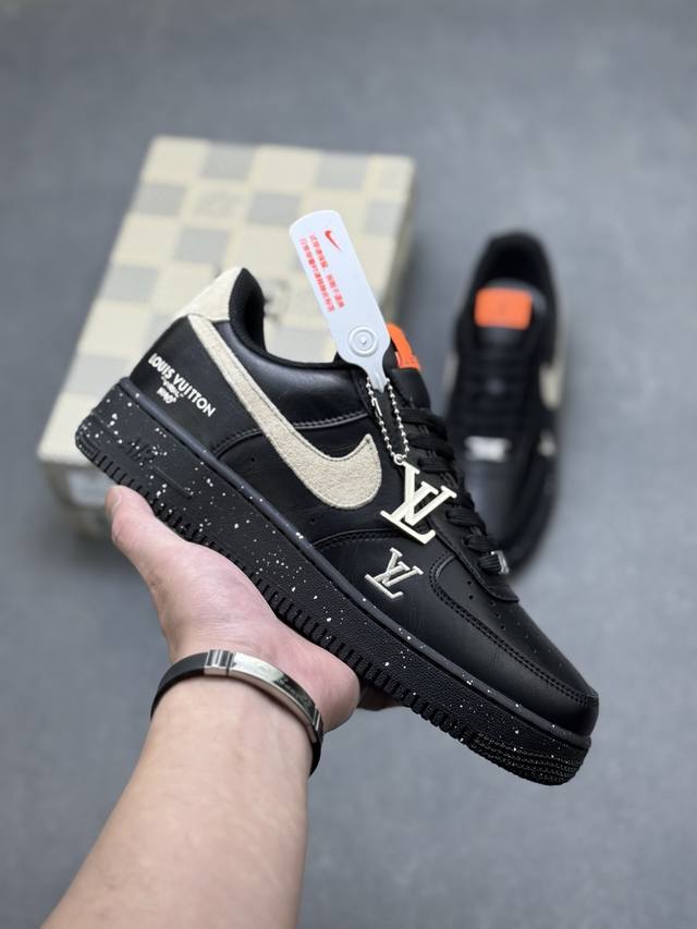 海外限量发售！公司级Nike Air Force 1 '07 Low 空军一号低帮 运动鞋 休闲鞋 折边针车 工艺难度大 原楦头原纸板 原装鞋盒 定制五金配件