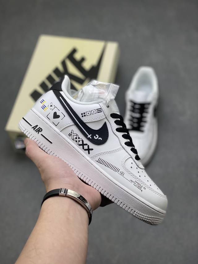 海外爆款发售！公司级Nike Air Force 1 '07 Low 空军一号低帮 运动鞋 休闲鞋 折边针车 工艺难度大 原楦头原纸板 原装鞋盒 定制五金配件