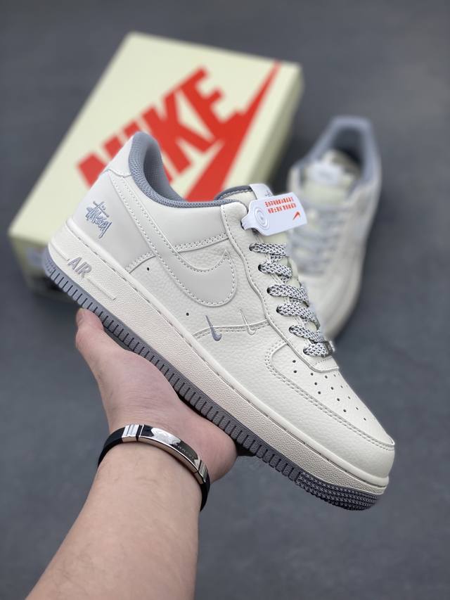 海外限量发售！公司级Nike Air Force 1 '07 Low 空军一号 低帮 运动鞋 休闲鞋 折边针车 工艺难度大 原楦头原纸板 原装鞋盒 定制五金配件