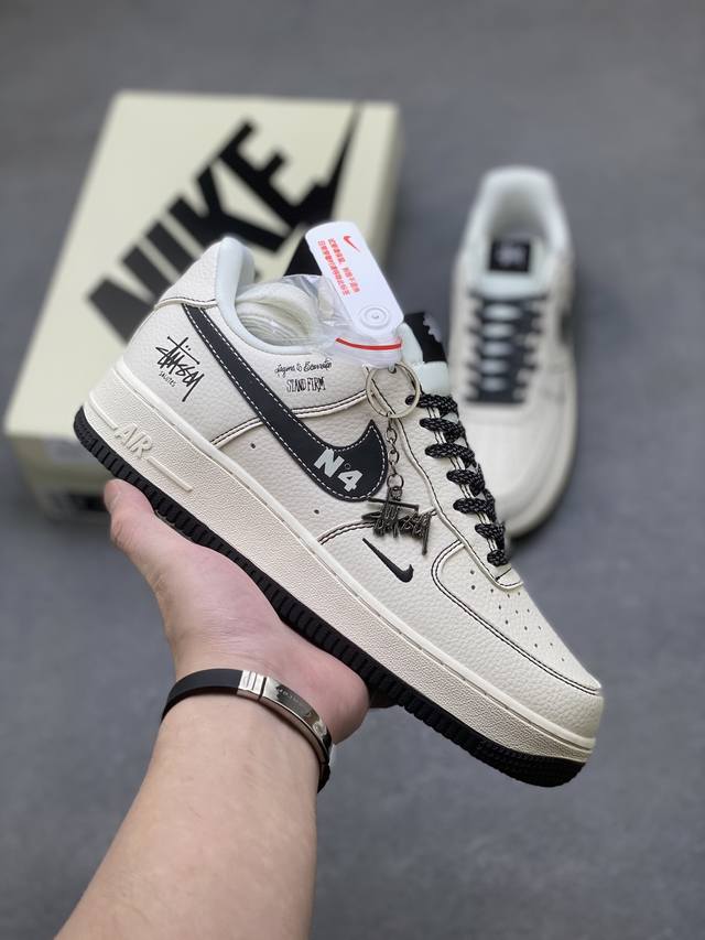 海外限量发售！公司级Nike Air Force 1 '07 Low 空军一号低帮 运动鞋 休闲鞋 折边针车 工艺难度大 原楦头原纸板 原装鞋盒 定制五金配件