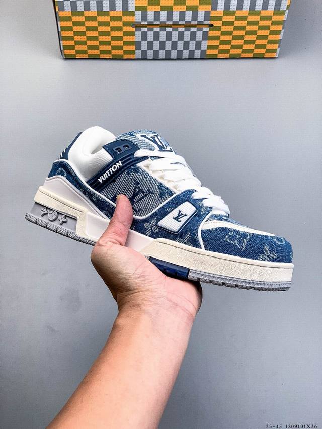 路易威登 Louis Vuitton Lv路易威登板鞋 乘风破浪的姐姐争先种草款,舒适透明底和百搭性霸屏整个时尚娱乐圈，正品1:1套楦复刻，细节调整完美主义！鞋