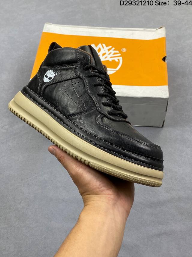 Timberland添柏岚 天伯伦经典大黄靴系列大厂品质 22Ss潮流爆款 全新工艺升级 原厂楦型 尺码：如图 编码：D29321210