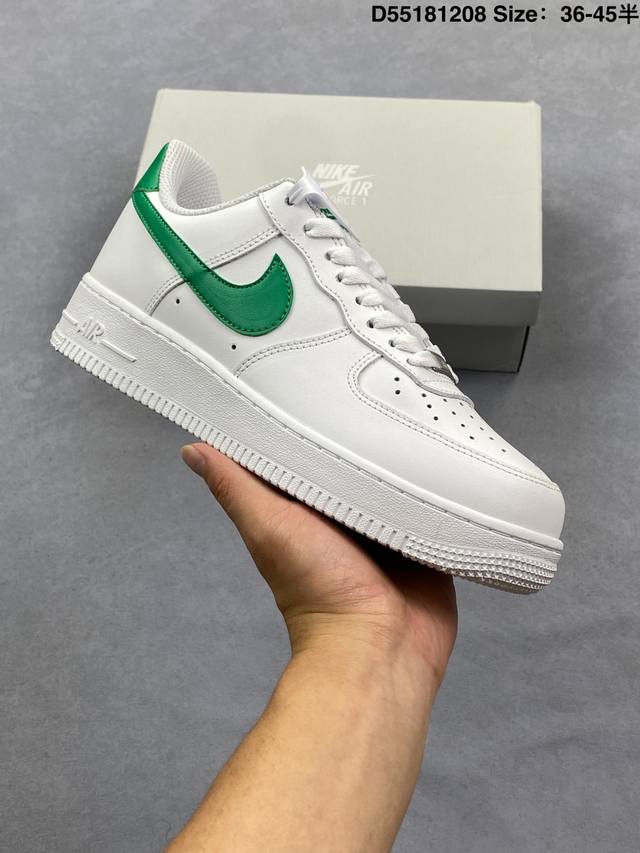 耐克Nike Air Force 1‘07 Lx 空军一号低帮百搭休闲运动板鞋。柔软、弹性十足的缓震性能和出色的中底设计，横跨复古与现代的外型结合，造就出风靡全