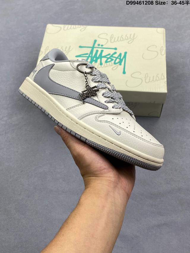 公司级Aj1Travis Scott X Air Jordan 1 ” Reverse Mocha “ Aj1乔1 Ts 闪电 联名倒钩 低帮文化篮球鞋 完美品