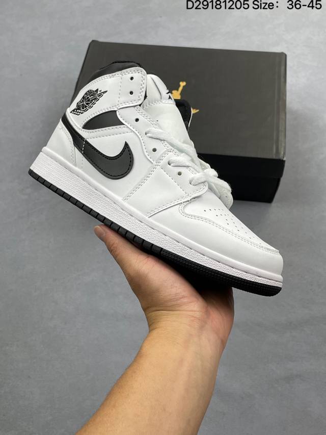 真标Nike Air Jordan 1 Retro Mid Aj1 乔丹一代中帮经典复古文化休闲运动篮球鞋 货号:Dq8426-517 Id:D29181205