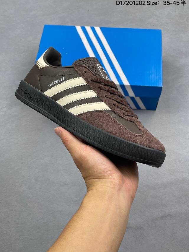 Adidas 阿迪达斯 德训系列 男女鞋真标半码制，原楦开发版型，采用猪巴革组合环保纤维革鞋面材质，内环保海玻璃鞋垫，外置Rb橡胶大底将复古进行到底，阿迪达斯A