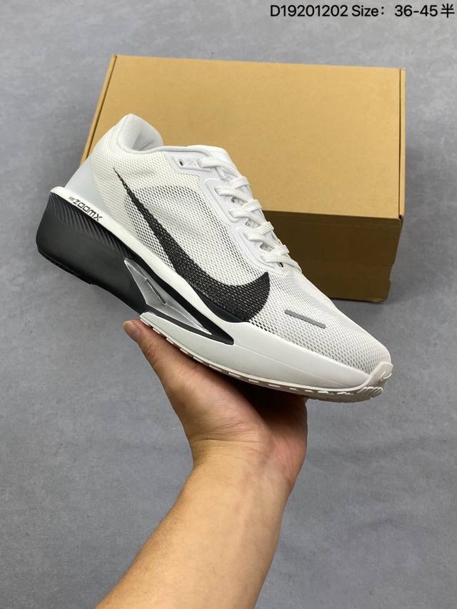 Nk Zoomx Invincible Run Flyknit Fk6 Zoom Fly 6轻量飞织低帮休闲运动慢跑鞋 此鞋专为长跑运动员而生 是为5至10公里