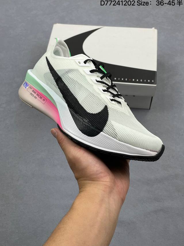 公司级Nike Zoomx Vaporfly Next% 4耐克 轻量化 网面透气运动鞋 这款新一代最强跑鞋在鞋面和鞋底都进行了全方位升级鞋面使用了全新 Vap