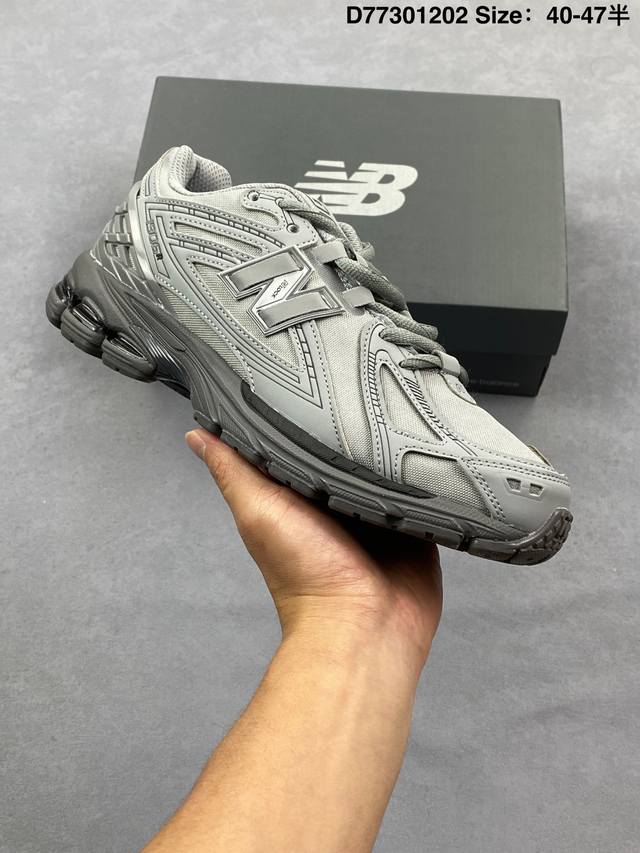 New Balance M1906系列 复古单品宝藏老爹鞋款 公司级 复古元素叠加 质感超级棒 楦版型材料细节做工精细 作为Nb最经典的档案鞋型之一 与2002