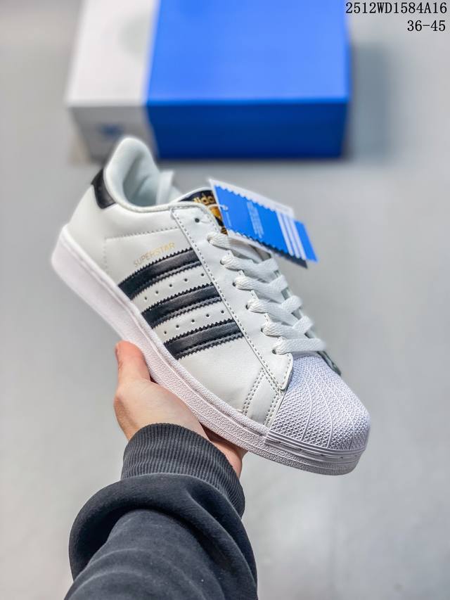 Ad 阿迪 Superstar 贝壳头低帮休闲板鞋 Ep12010尺码：35.5 36 36 36.5 37 38 38.5 39 40 40.5 41 42