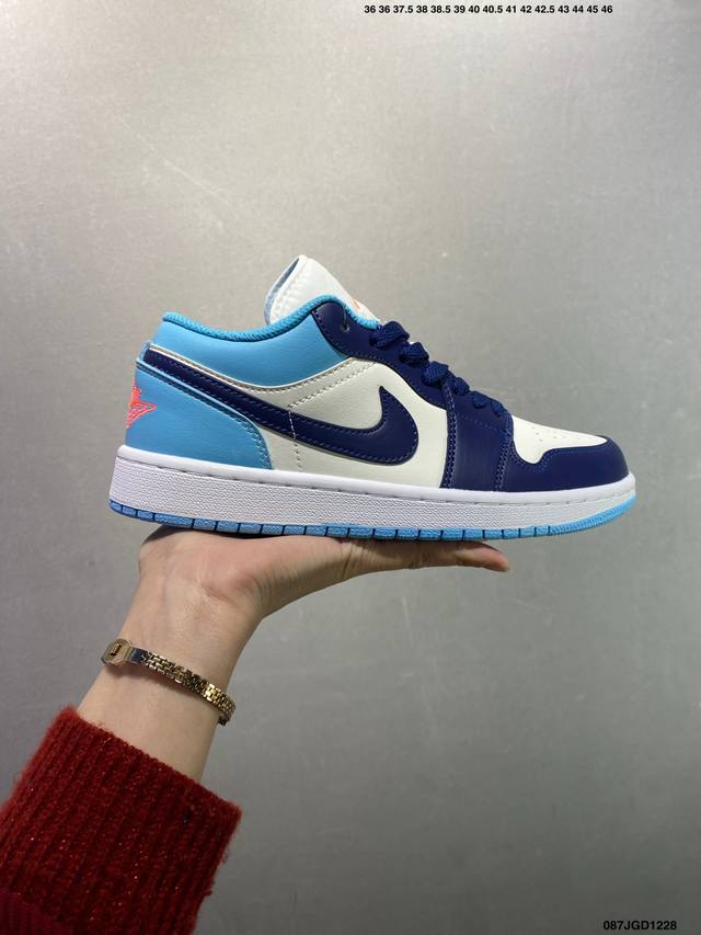 Nike Air Jordan 1 Low Aj1乔1低帮休闲板鞋 同步官方配色 市场唯一独家头层皮打造 原鞋原档案开发 原厂皮料 原档冲孔鞋头 正确满胶鞋垫