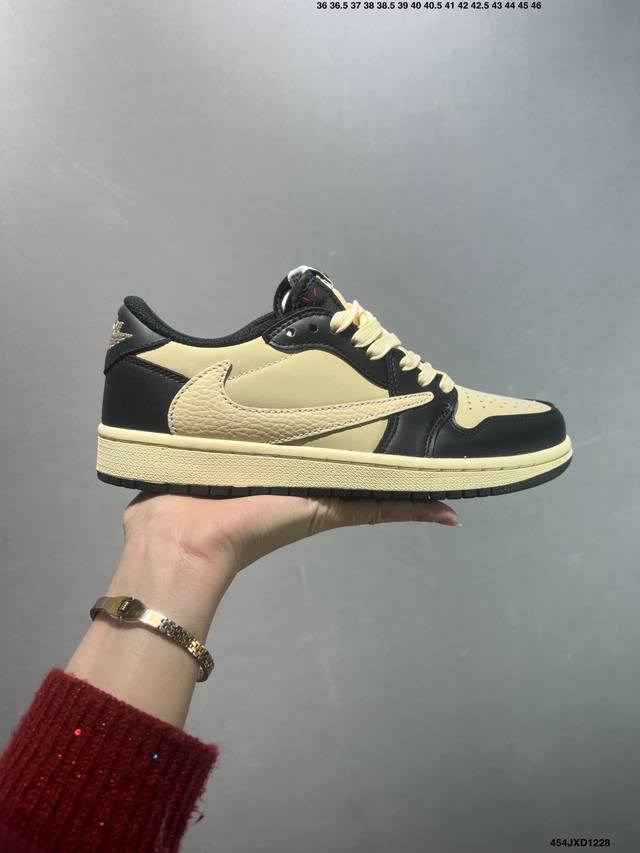 公司级Aj1倒勾Travis Scott X Air Jordan 1 ” Reverse Mocha “ Aj1乔1 Ts 闪电 联名倒钩 低帮文化篮球鞋 完