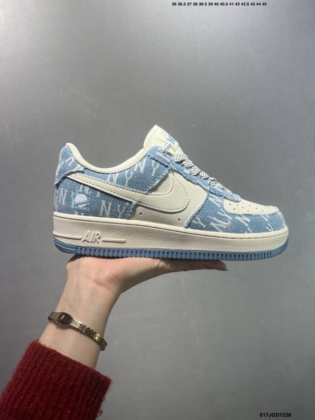 Nike Air Force 1 Low’07 空军一号低帮休闲板鞋 定制皮料 原楦原纸板 纯正空军版型 内置全掌气垫 货号：男 Cw2288-114 女 Dd