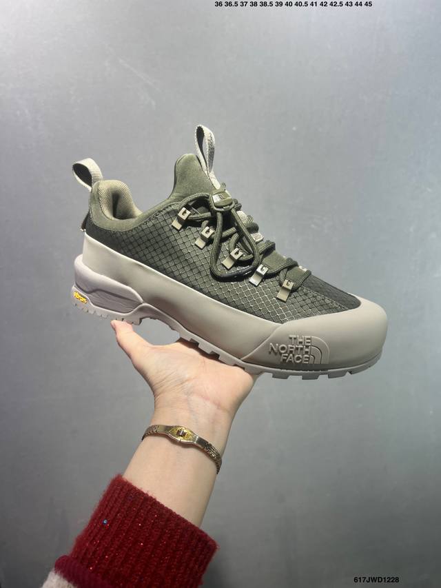 公司级北面The North Face Glenclyffe Low 舒适耐用防滑支撑 低帮 休闲跑步鞋 鞋底采用Vibram黄金大底 专门为鞋底设计的橡胶以出