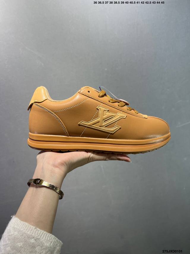 公司级路易威登 Louis Vuitton Lv路易威登板鞋 新款 Lv Trainer最新配色运动鞋 L家 篮球鞋风格运动鞋 该鞋由艺术总监 Virgil A