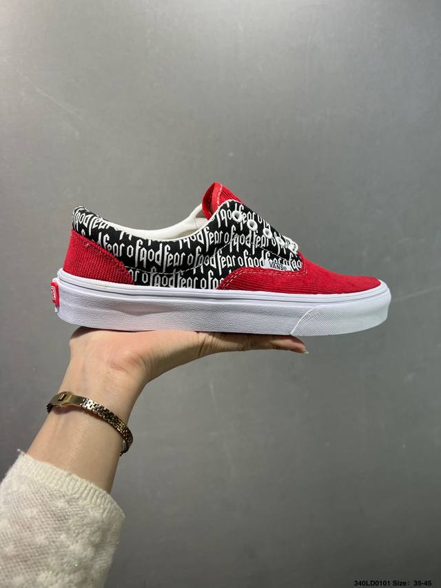 Vans Classics Knu Skool 苏格兰格纹拼接 厚鞋舌面包鞋 Vans联名超火的土豆鞋，复古经典，鞋头放大、包边上移加厚、鞋舌加厚。Vans C