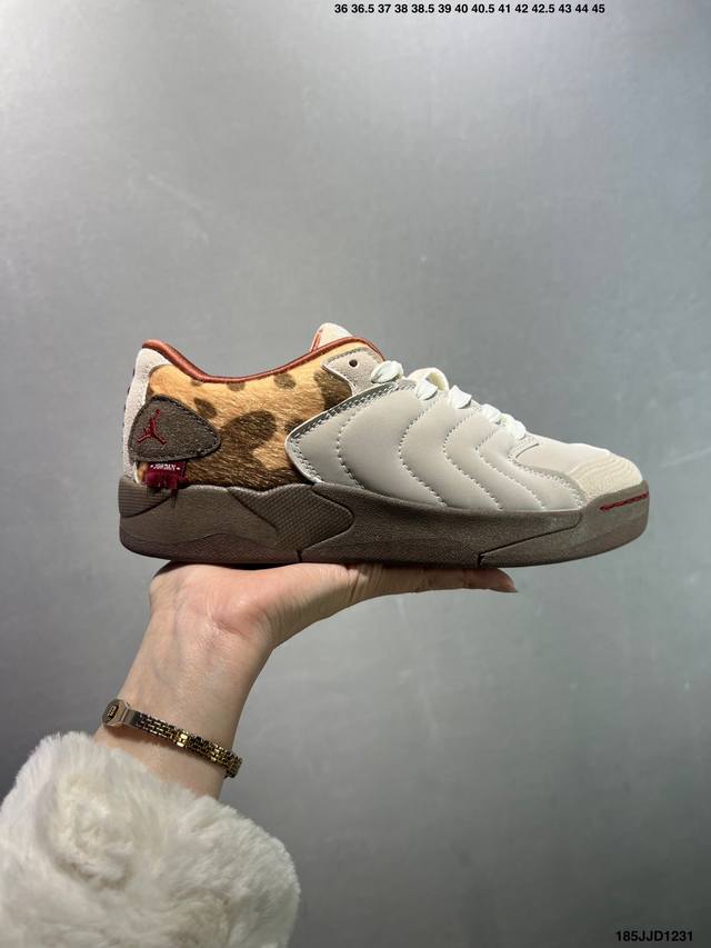 Nike Air Jordan Session 耐克 舒适百搭 防滑耐磨 低帮 板鞋 延续90年代滑板鞋的面包轮廓造型 采用全皮质鞋身内衬加厚设计 后跟点缀 整