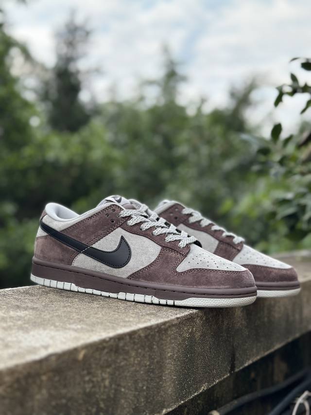 福利特价 原价390版本 创意定制联乘 蒸汽少年 主人公配色 著名漫画大师-大友克洋Otomo Katsuhiro X Nike Sb Dunk Low 麂皮黑