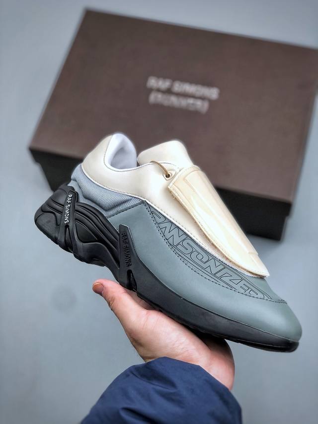 Raf Simons Cylon-21 潮流运动 圆头系带 低帮休闲鞋采用光滑皮革 网眼和绒面革制成 饰有橡胶细节 具有系带封口 圆头款式 织物衬里和带凸起徽标