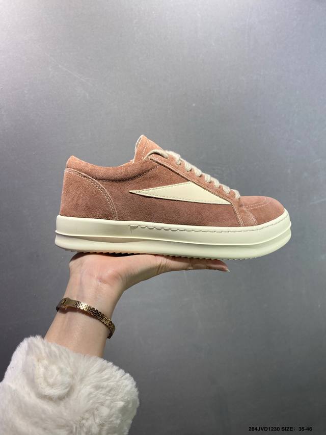 公司级Rick Owens Ro Hollywood 欧文斯 小牛皮 圆头系带低帮板鞋 性价比天花板 优质牛皮 触感细腻 柔软舒适 具有良好的透气性 精选优质橡