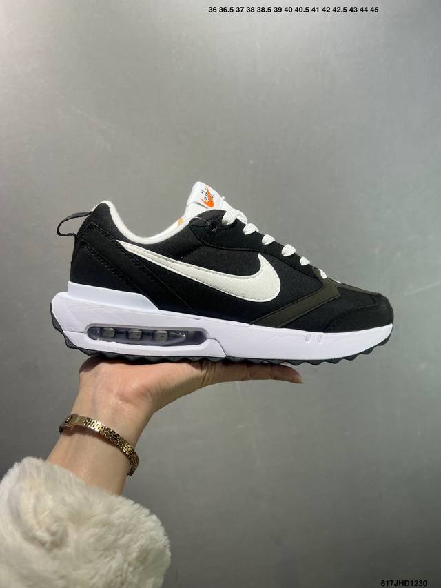 Nk Air Max Dawn 黎明系列低帮气垫百搭休闲运动慢跑鞋 采用柔软翻毛皮和透气梭织材料打造利落鞋面 中底和鞋跟融入现代感线条设计 兼具复古风格与时尚魅